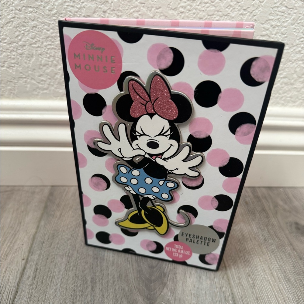 Disney Minnie Mouse Eyeshadow Palette, Disney Makeup Palette, Disney Lover Gifts